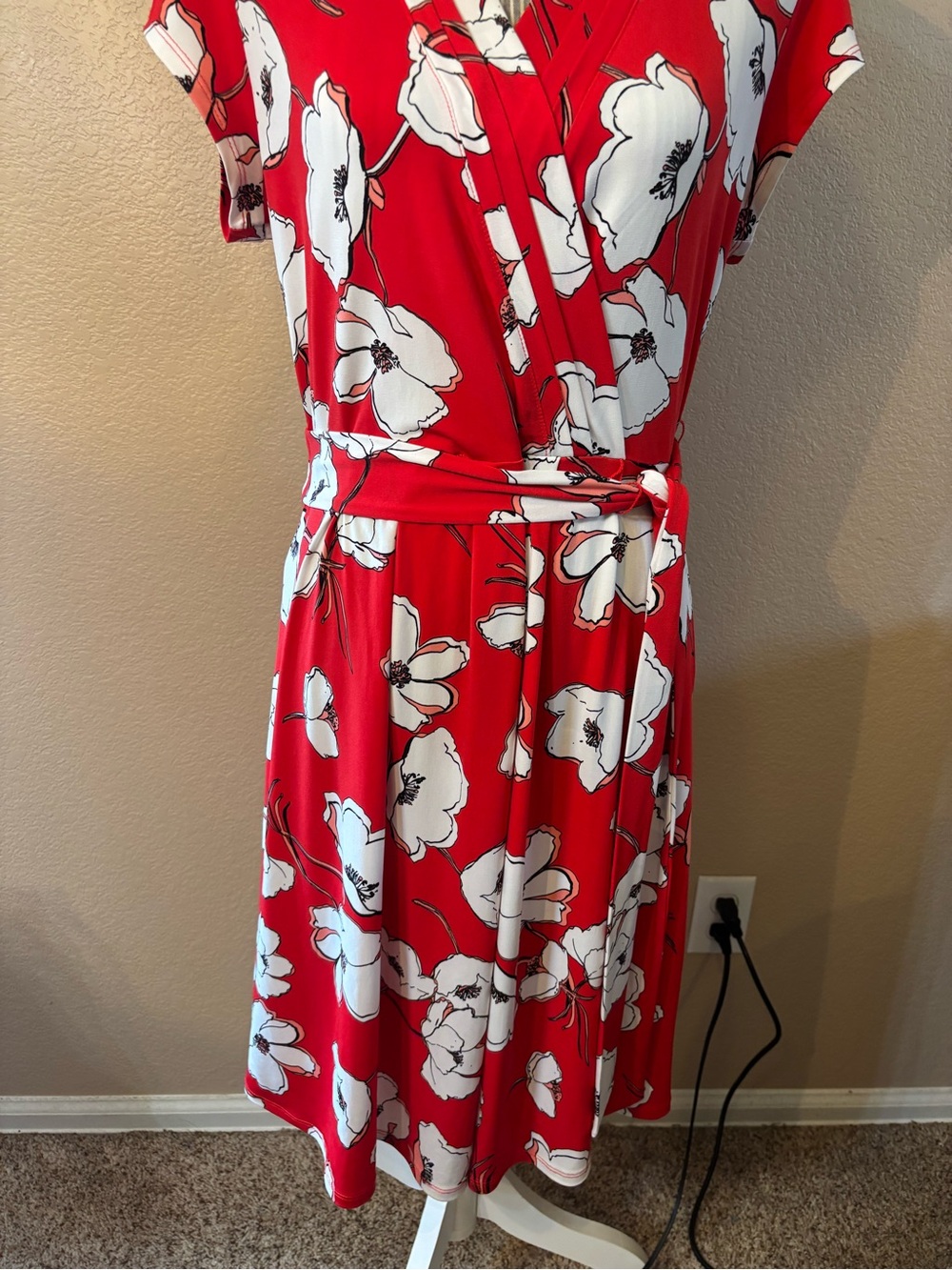 Liz Claiborne Dress Medium Red Faux-Wrap White Floral Midi Side Tie Retro Lined - Picture 4 of 13